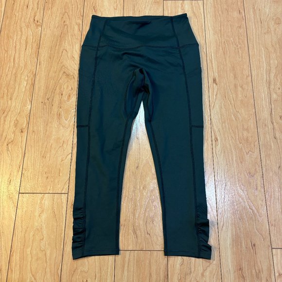 Free People Movement Out of Your League Leggings 3/4 Green Women's Size XS NWT - Picture 1 of 6